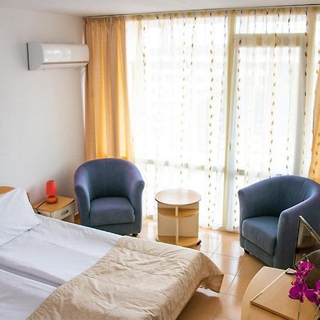 Hotel Mures Saturn Bagian luar foto