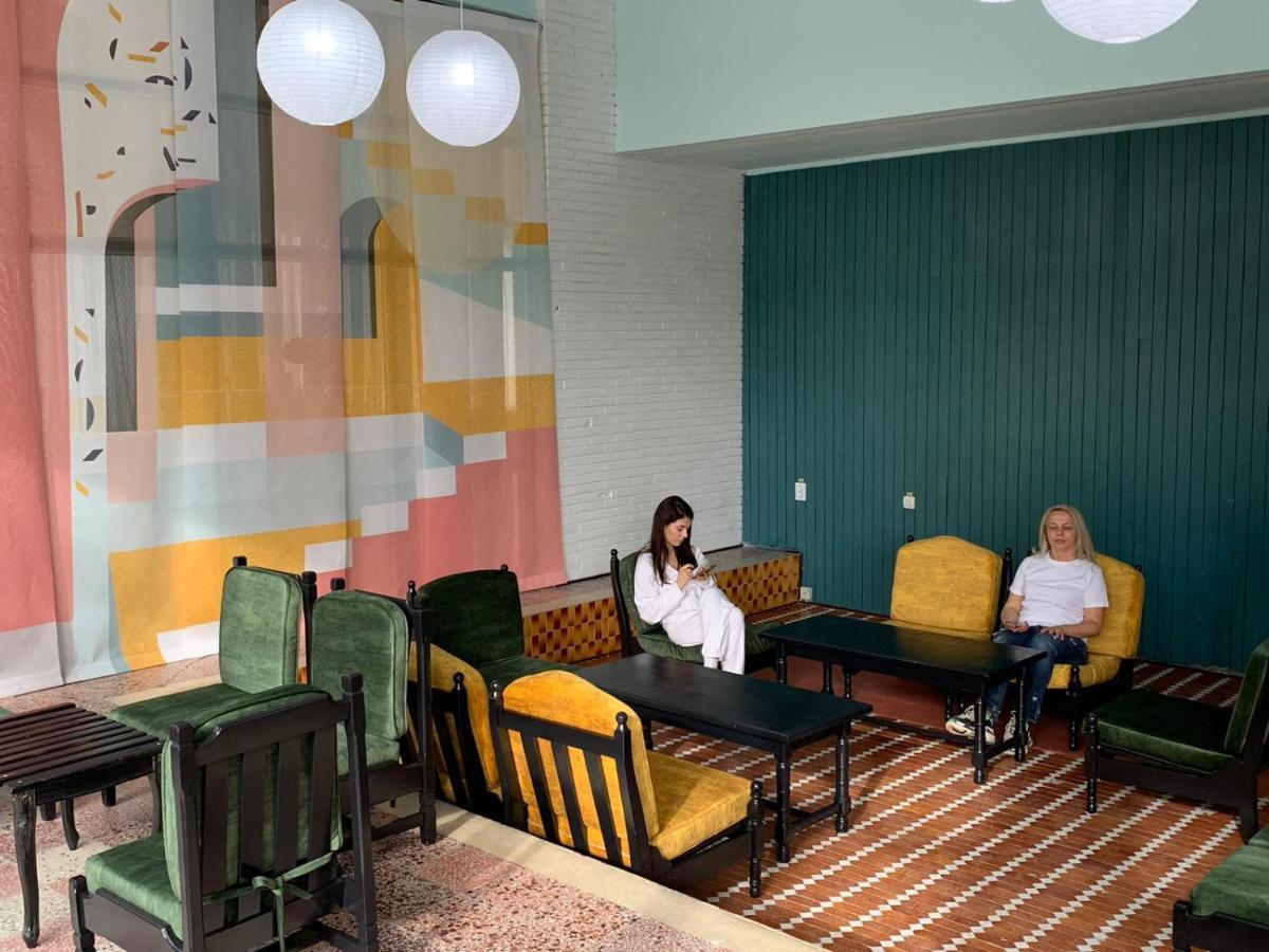 Hotel Mures Saturn Bagian luar foto